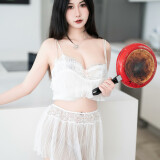 Laura-1