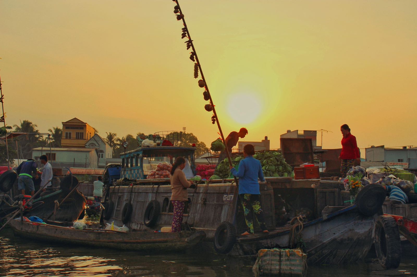 Kinh nghiệm đi chợ nổi