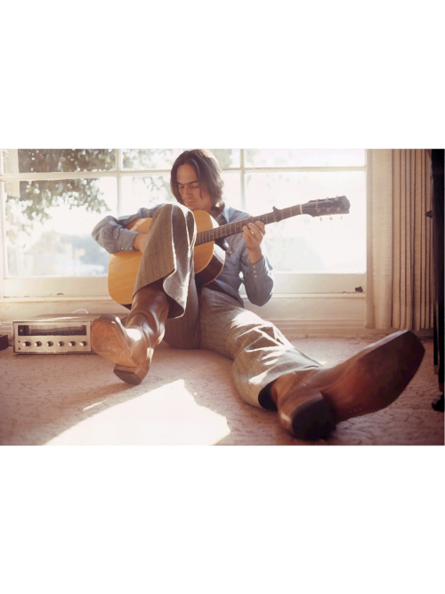 strumming-guitar.png